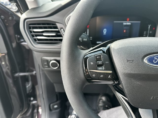 Certified 2023 Ford Escape Active AWD/4WD image 28