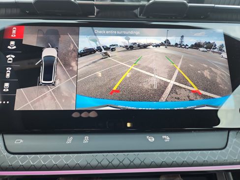 New 2025 Jeep Wagoneer S Limited image 30