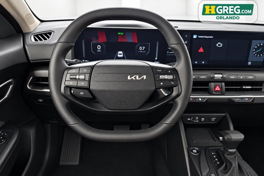 Used 2025 Kia K4 EX FWD image 13