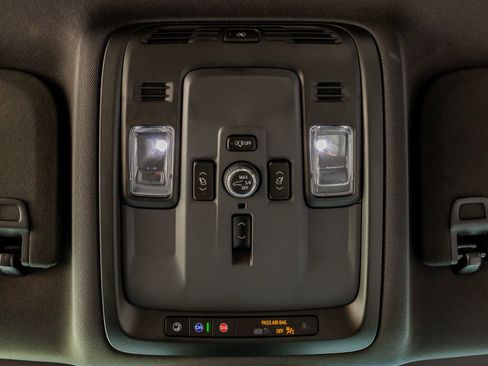 Used 2025 GMC Yukon AT4 w/ Premium Trailering Package image 27