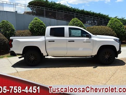 New 2026 Chevrolet Colorado W/T w/ WT Custom Package image 10