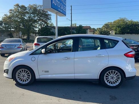 Used 2015 Ford C-MAX Energi SEL w/ Equipment Group 302A image 22