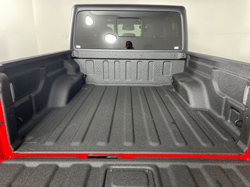 New 2026 Jeep Gladiator Mojave AWD/4WD image 17