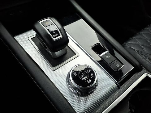 Used 2022 Mitsubishi Outlander SEL image 25