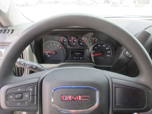 New 2026 GMC Sierra 1500 Pro w/ Pro Value Package AWD/4WD image 18