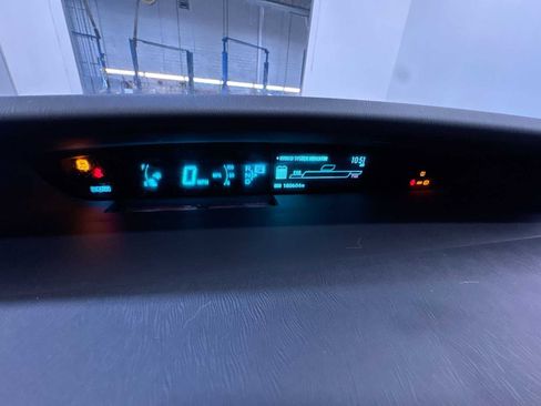 Used 2010 Toyota Prius Five image 22