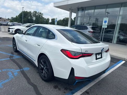 Used 2023 BMW i4 eDrive35 RWD image 5