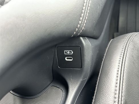 Used 2024 Honda HR-V EX-L image 43