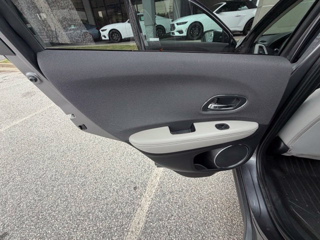 Used 2019 Honda HR-V EX image 14