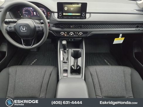 Certified 2025 Honda Accord LX image 25