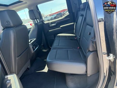 Used 2022 GMC Sierra 1500 SLT w/ SLT Convenience Package AWD/4WD image 28