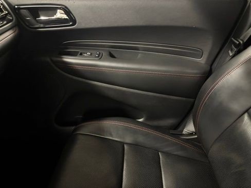 Used 2024 Dodge Durango GT RWD image 15
