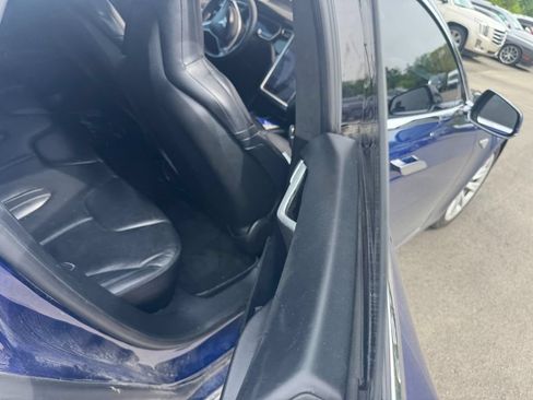 Used 2016 Tesla Model S 70D AWD/4WD image 6