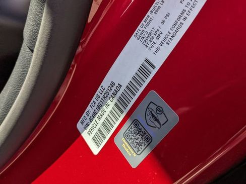 New 2026 Chrysler Pacifica Select image 31