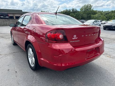 Used 2011 Dodge Avenger Mainstreet FWD image 8