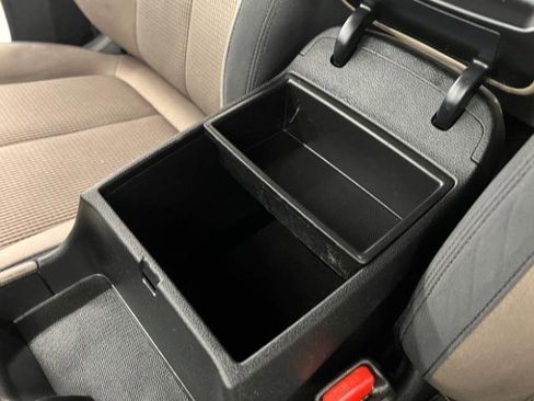 Used 2019 Hyundai Santa Fe SEL FWD image 19