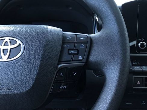 Used 2026 Toyota Camry LE FWD image 27
