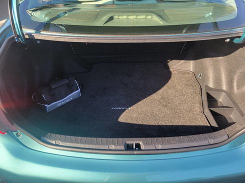 Used 2010 Toyota Corolla LE image 15