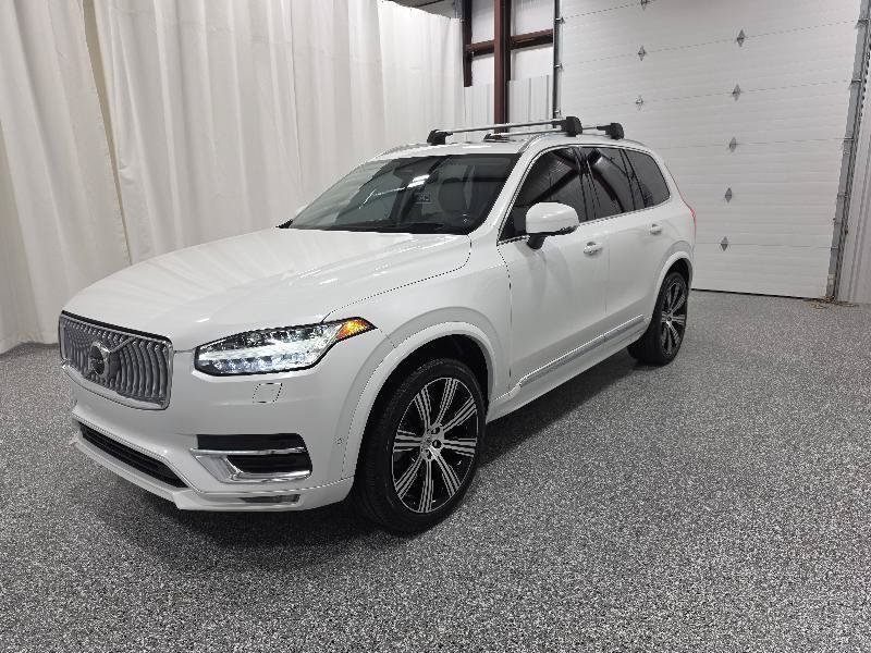 Used 2023 Volvo XC90 B6 Ultimate w/ Protection Package Premier AWD/4WD image 4