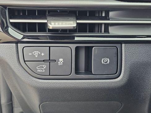 New 2026 Kia Sportage EX w/ EX Panorama Roof Package image 35