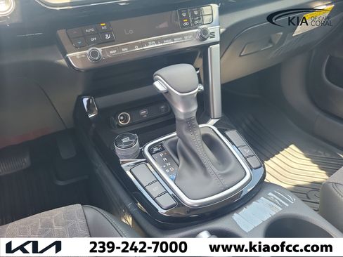 New 2026 Kia Seltos S FWD image 18