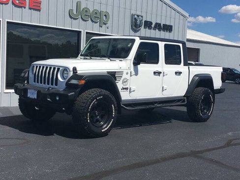 Used 2020 Jeep Gladiator Sport w/ Quick Order Package 24S AWD/4WD image 7