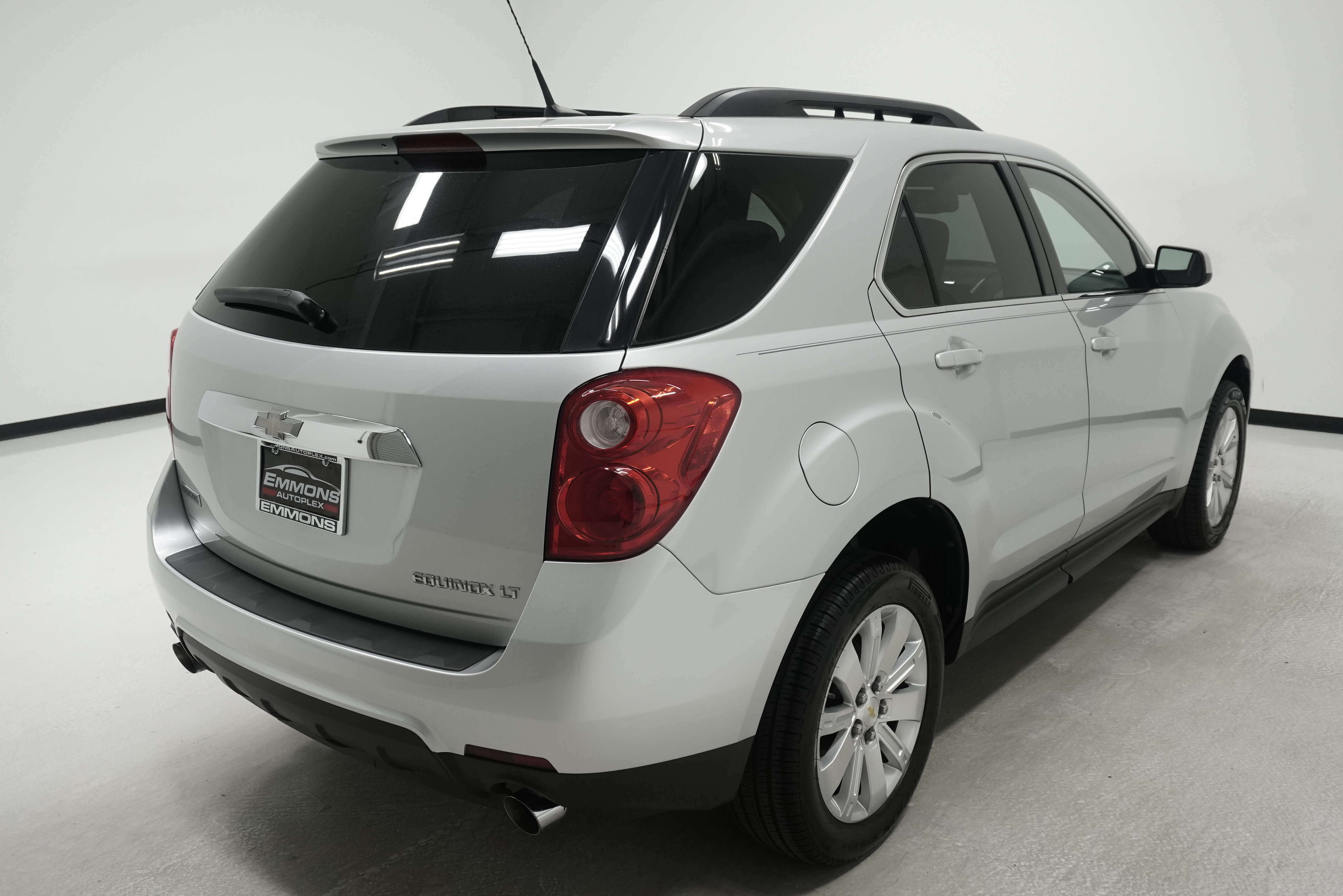 Used 2010 Chevrolet Equinox LT FWD image 4