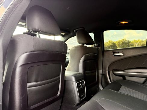 Used 2019 Dodge Charger Scat Pack RWD image 25
