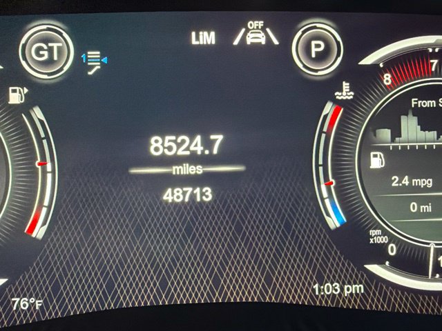 Used 2021 Aston Martin DBX AWD/4WD image 30