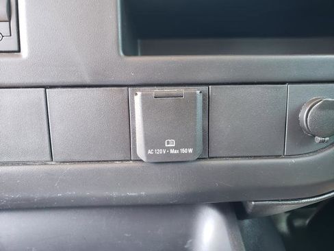 Used 2015 GMC Savana 2500 LS image 24