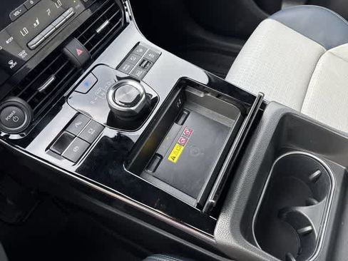 Certified 2023 Subaru Solterra AWD image 28