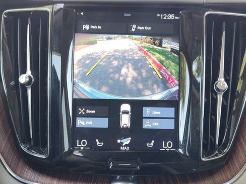 Used 2019 Volvo XC60 T5 Inscription w/ Protection Package Premier AWD/4WD image 18