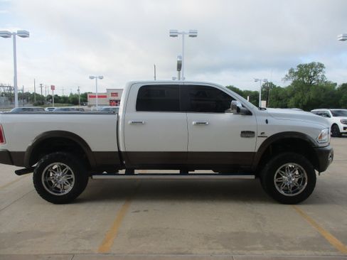 Used 2018 RAM 2500 Longhorn w/ Convenience Group image 11