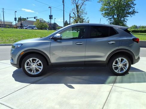 Used 2023 Buick Encore GX Preferred w/ Cold Weather Comfort Package AWD/4WD image 4