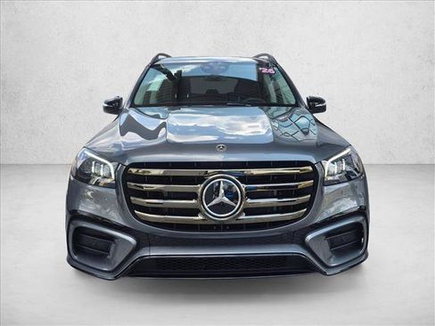 Certified 2026 Mercedes-Benz GLS 450 4MATIC image 2
