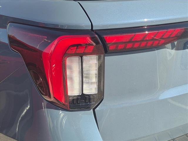 Used 2026 Ford Explorer ST-Line AWD/4WD image 16