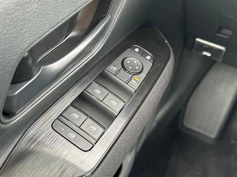 New 2026 Nissan Kicks S image 15