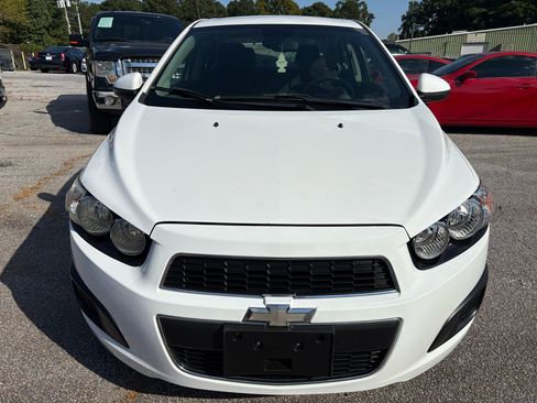Used 2013 Chevrolet Sonic LT image 4