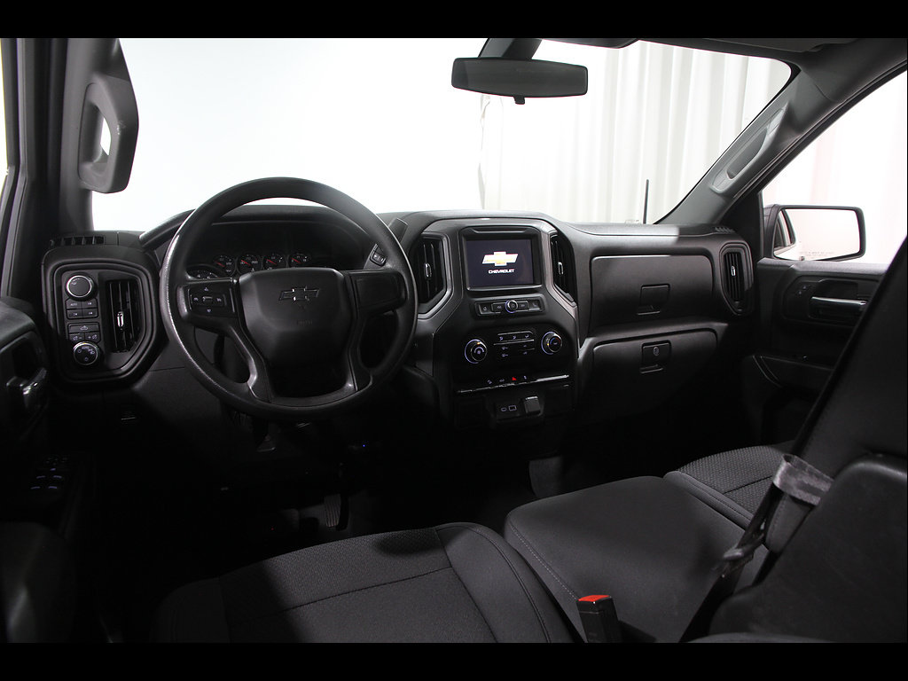 Used 2021 Chevrolet Silverado 1500 Custom Trail Boss w/ LPO, Dark Essentials Package AWD/4WD image 6