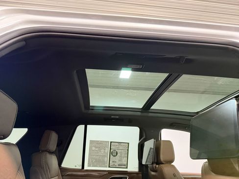 Used 2023 Chevrolet Tahoe High Country image 69