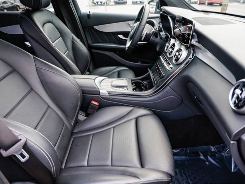 Certified 2022 Mercedes-Benz GLC 300 4MATIC image 16