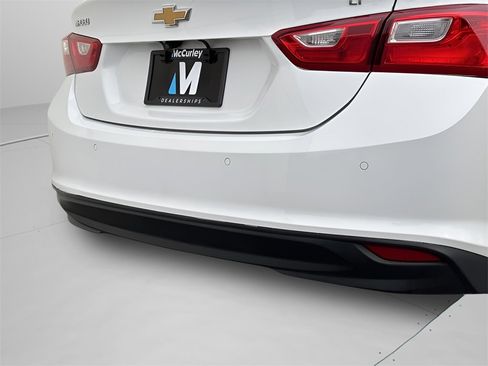 Used 2024 Chevrolet Malibu LT image 32