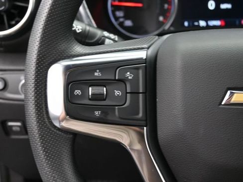 Used 2025 Chevrolet Blazer LT FWD image 21