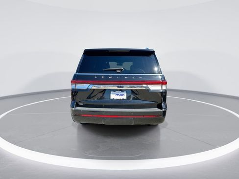 Used 2022 Lincoln Navigator Reserve image 7