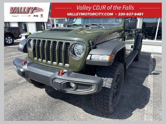 Used 2023 Jeep Gladiator Mojave w/ Cold Weather Group AWD/4WD video 1