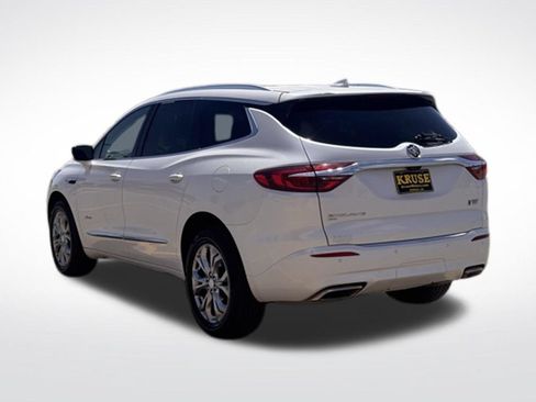 Used 2021 Buick Enclave Avenir w/ Avenir Technology Package AWD/4WD image 40