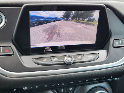 Used 2020 Chevrolet Blazer LT FWD image 7
