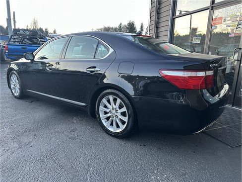 Used 2008 Lexus LS 460 image 7