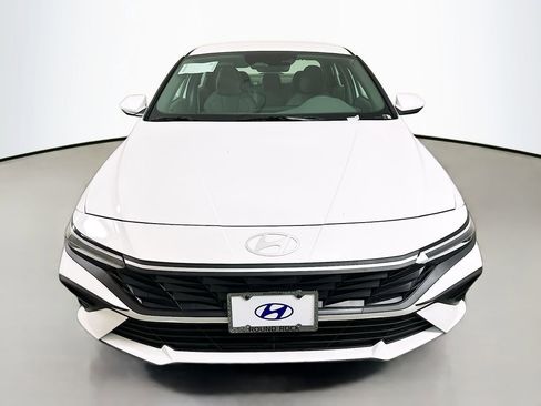 New 2026 Hyundai Elantra SE w/ Cargo Package image 2