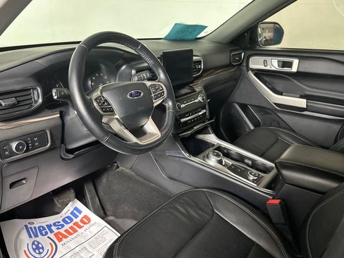Used 2020 Ford Explorer Limited w/ Equipment Group 310A image 18